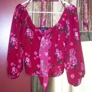 BRAND NEW FLORAL OFF THE SHOULDER CROP TOP